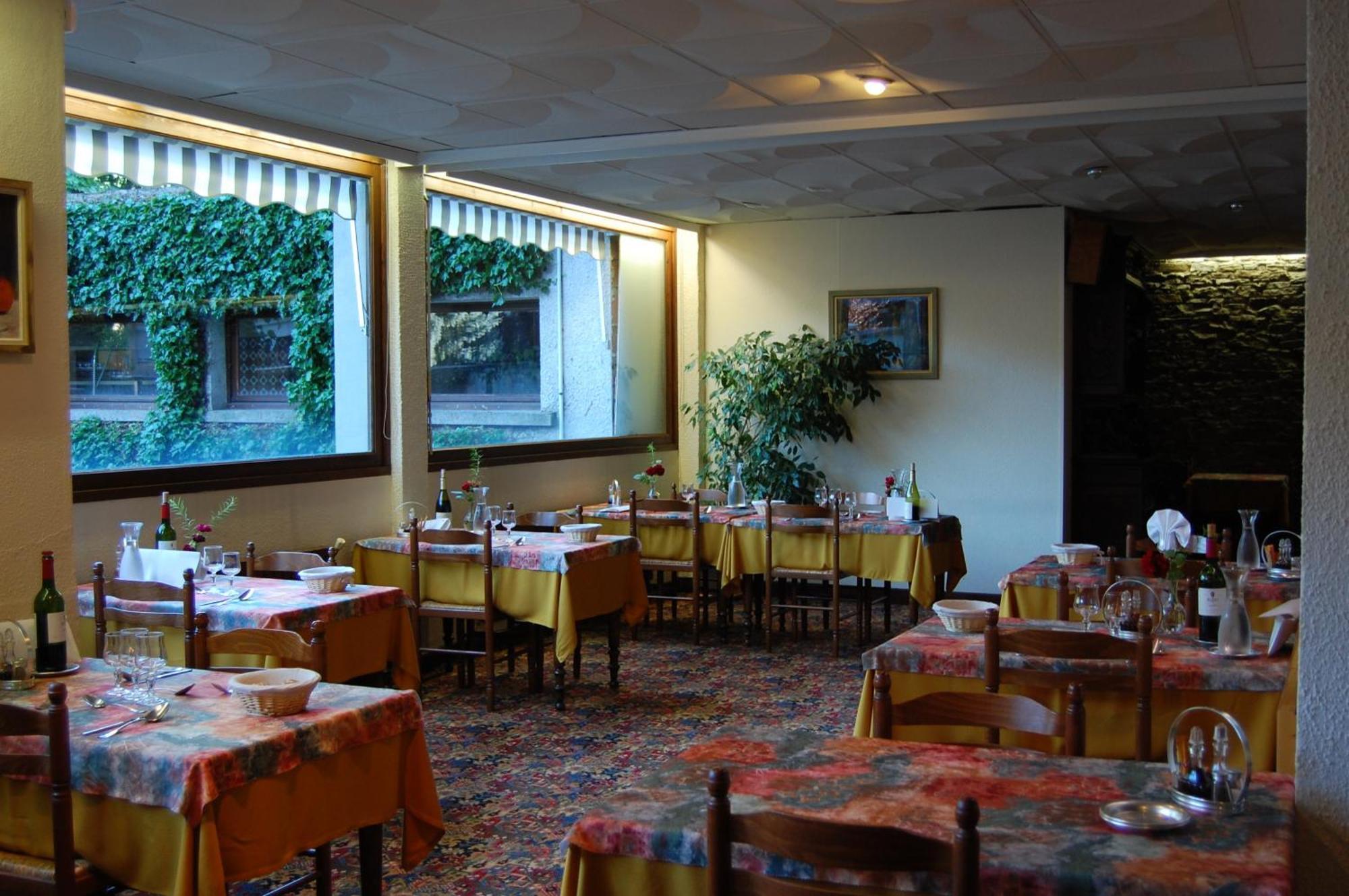 Hotel De Paris Bagnères-de-Luchon المظهر الخارجي الصورة